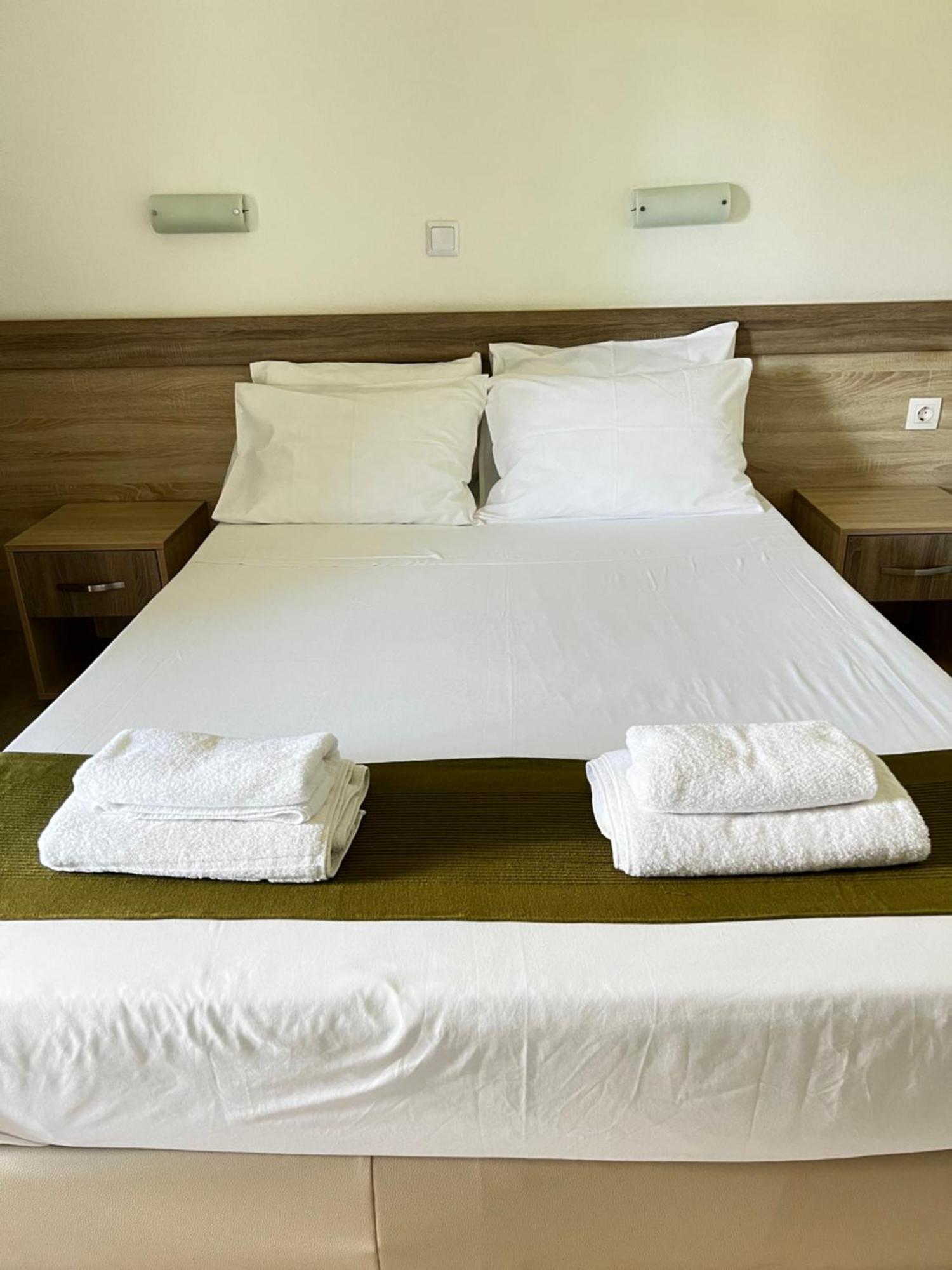 Armonia Apartments & Studios Perivolion Ngoại thất bức ảnh